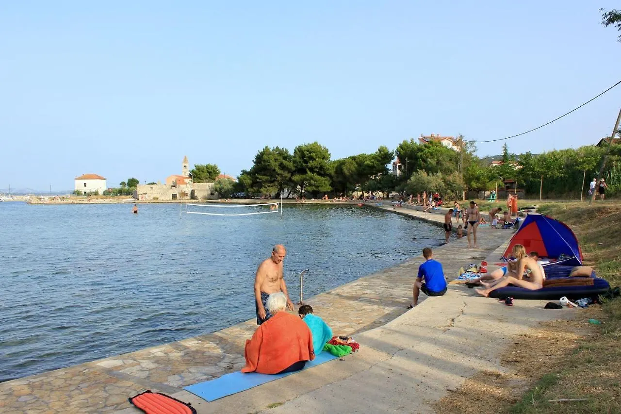Family Friendly Apartments With A Swimming Pool Kraj, Pasman - 334 0*, Kraj (Zadar)