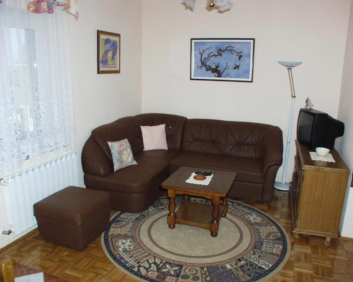 Family Friendly Apartments With A Swimming Pool Kraj, Pasman - 334