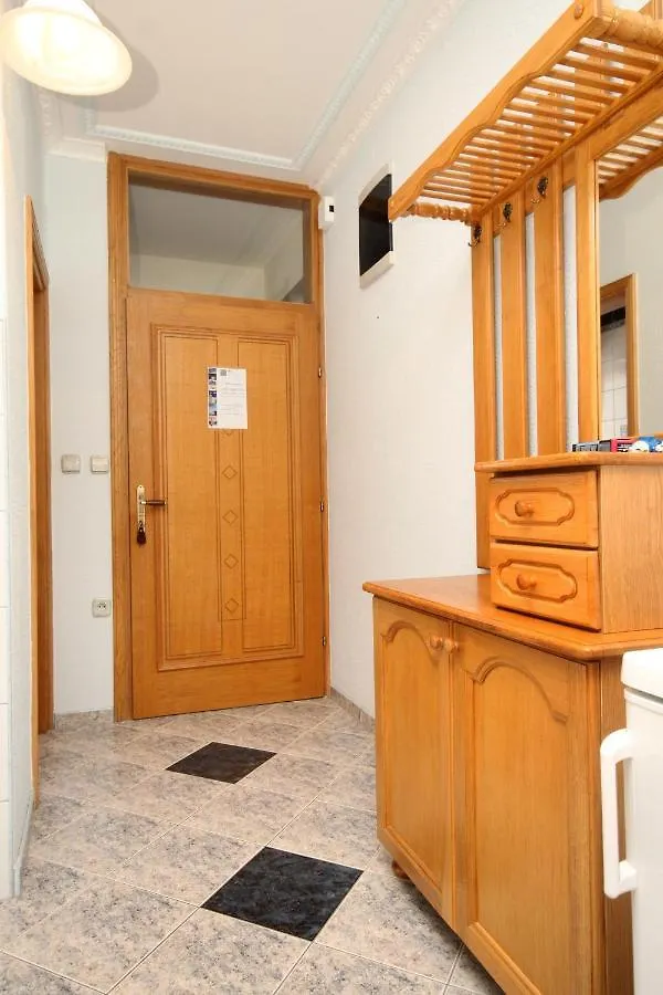 Family Friendly Apartments With A Swimming Pool Kraj, Pasman - 334  Kraj (Zadar)