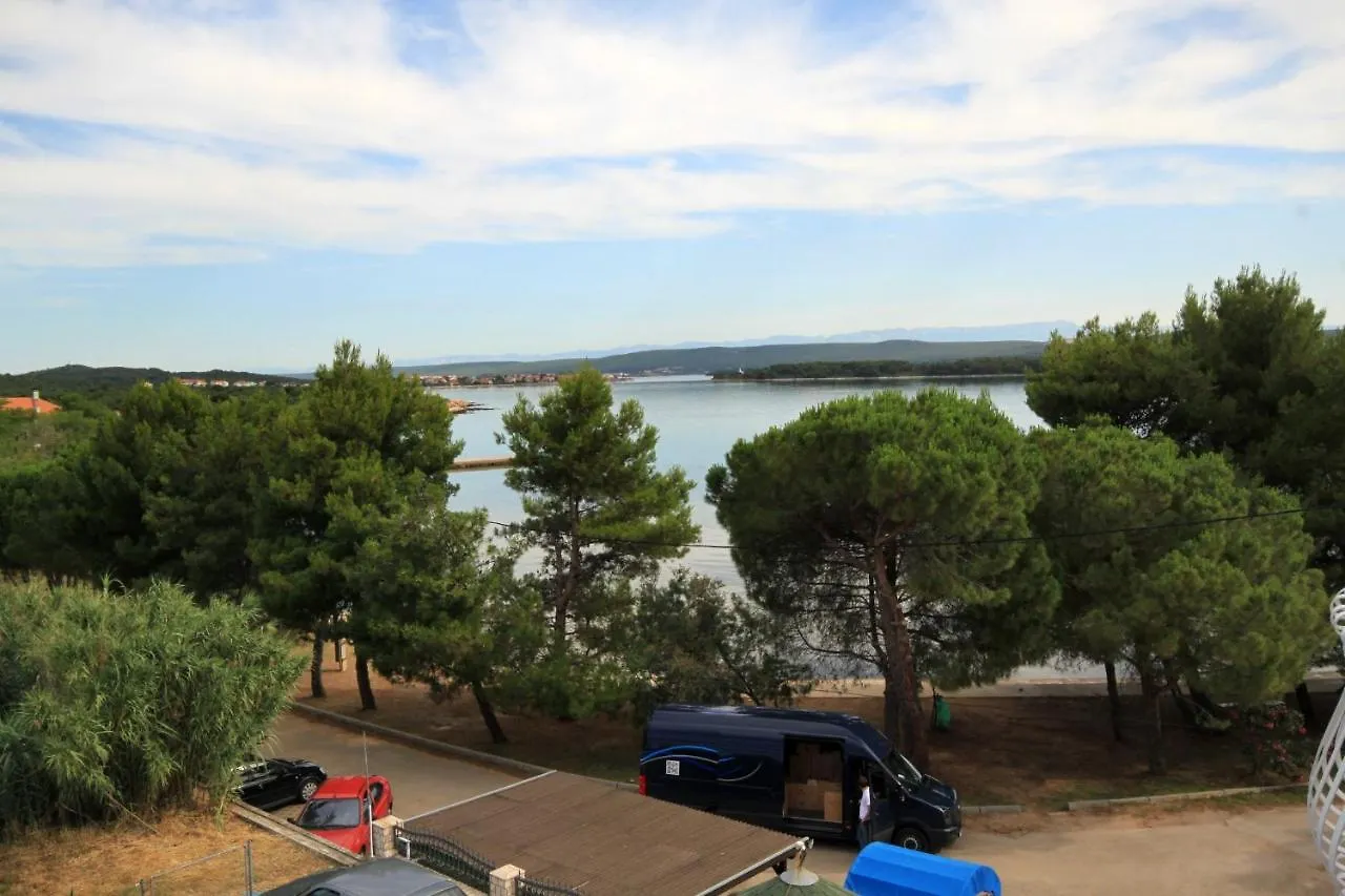 Family Friendly Apartments With A Swimming Pool Kraj, Pasman - 334 Kraj (Zadar)