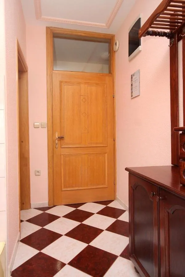 Family Friendly Apartments With A Swimming Pool Kraj, Pasman - 334 Croácia